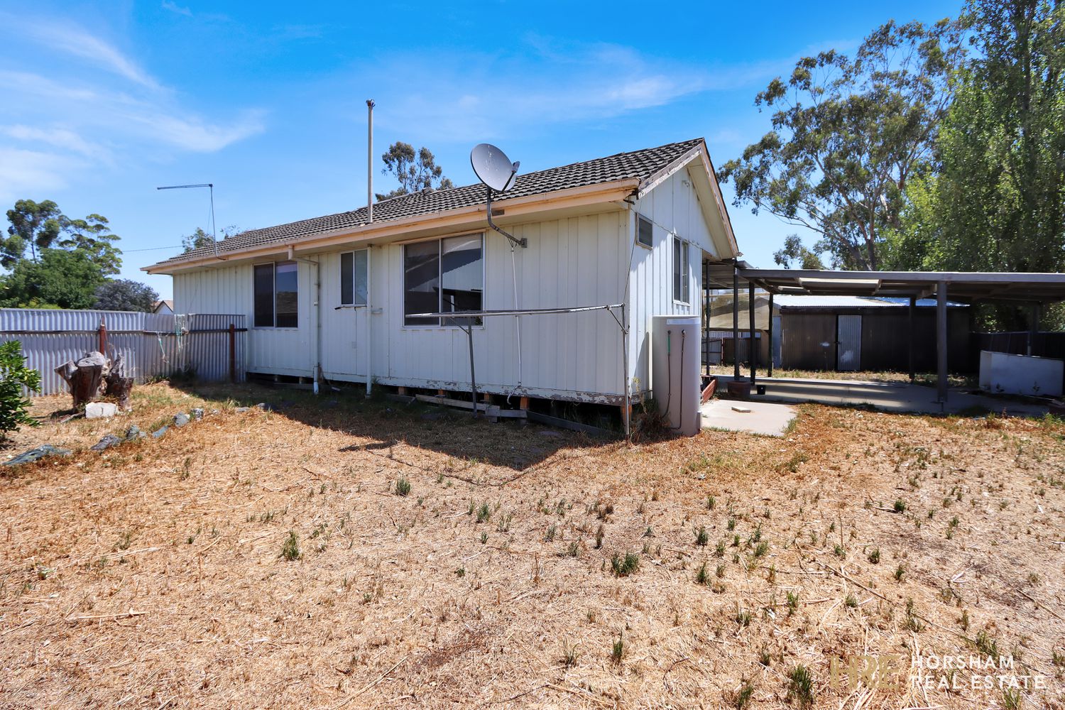 39 Winifred Street, Horsham