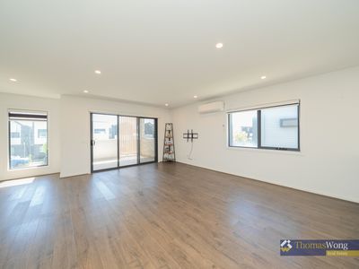 10 Egret Walk, Rowville