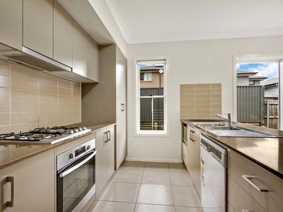 10 Elsa Gld, Schofields