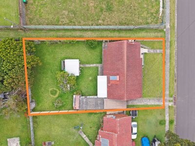 18 Stuart Road, Warrawong