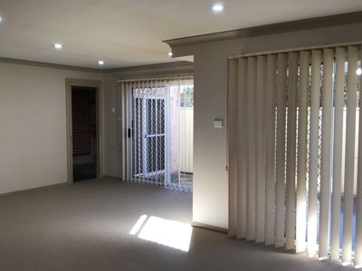 6 / 58 Peterborough Avenue, Lake Illawarra