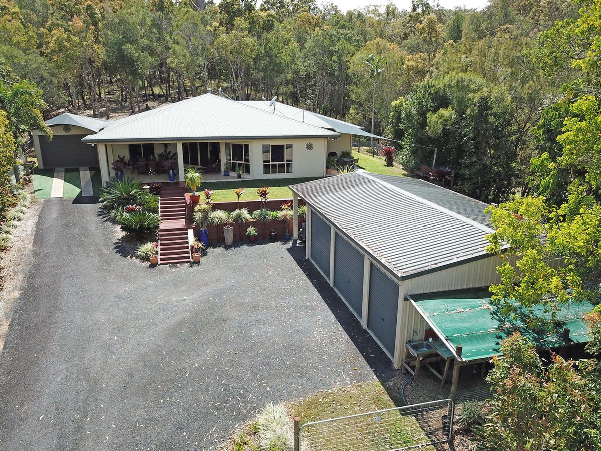 8 Eden Drive, Tinaroo