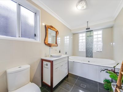 7 Brial Place, Minto