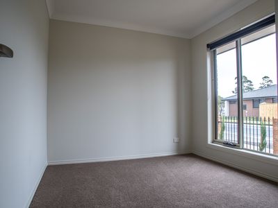 23 Hunt Way, Pakenham