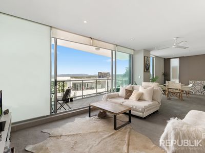 1502 / 1 Como Crescent, Southport