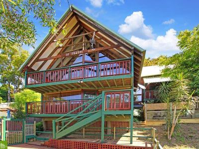 6 Ashley Avenue, Farmborough Heights