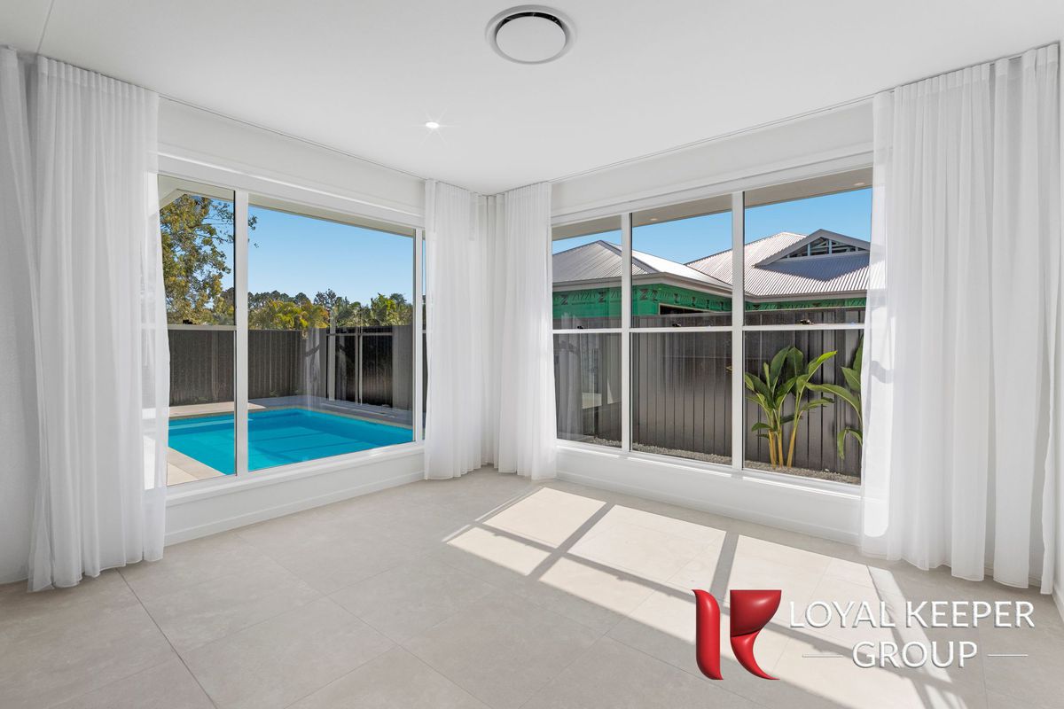 1 ACHILLES STREET, Greenbank