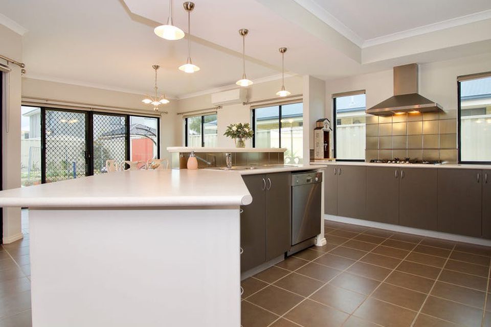 60 Lord Hobart Drive , Madora Bay
