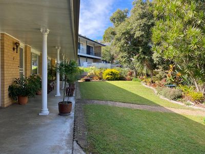 17 Woodlands Drive, Rochedale South