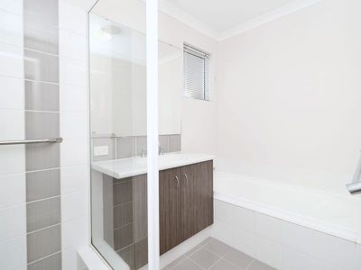 15 Laurina Turn , Baldivis