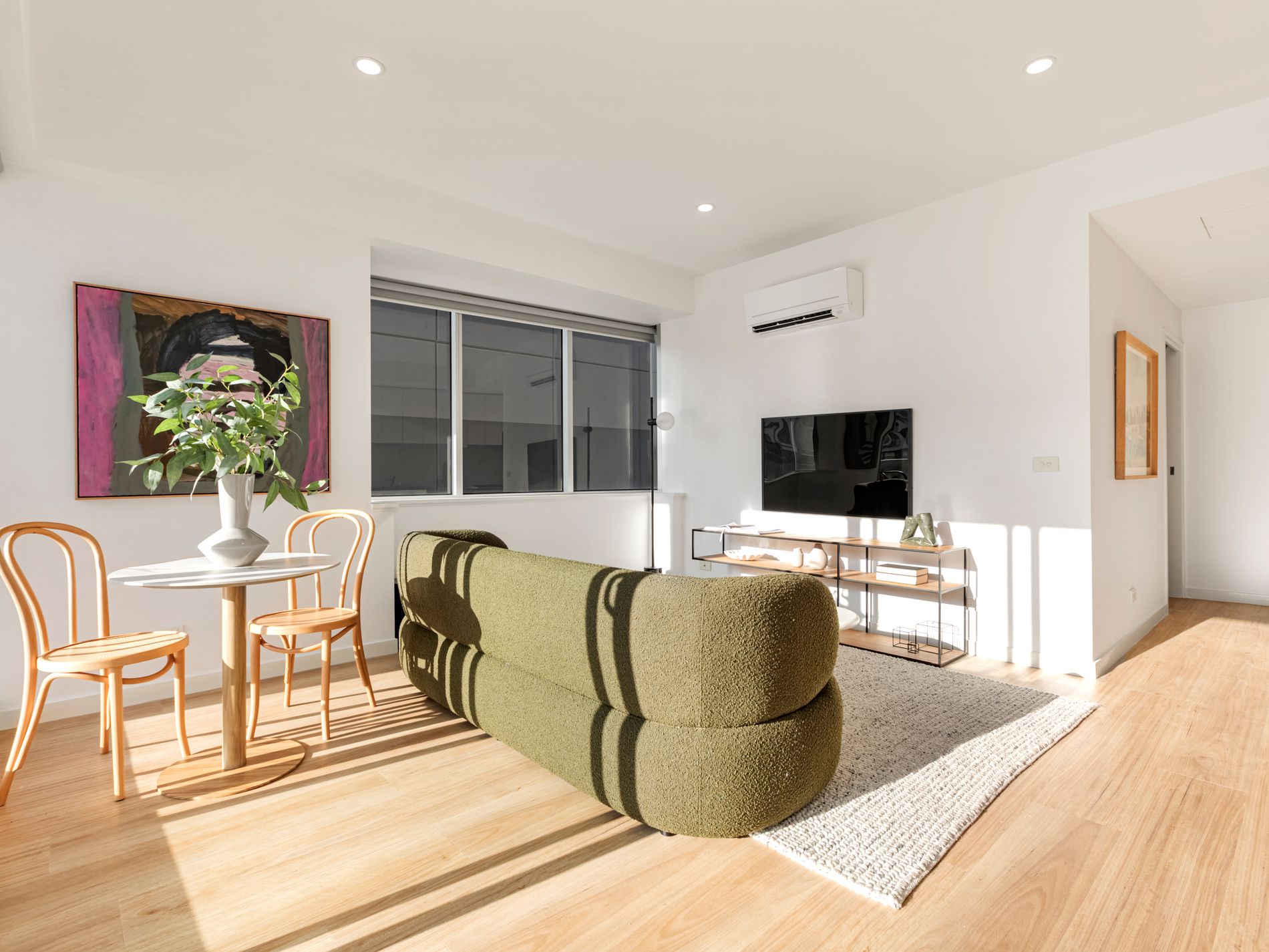 401 / 54 Nott Street, Port Melbourne