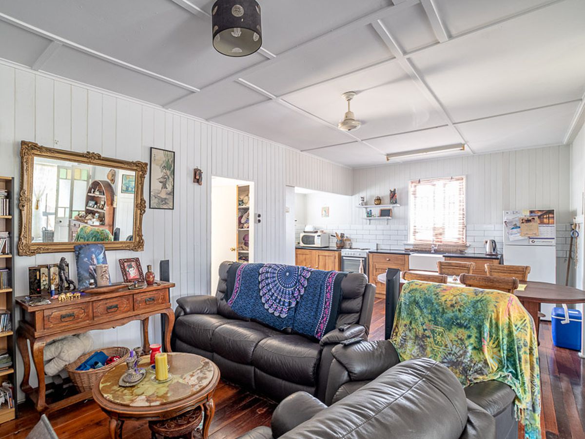 229 Cypress Street, Urangan