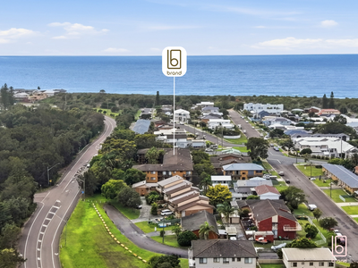 8 / 2 Mini Street, The Entrance North