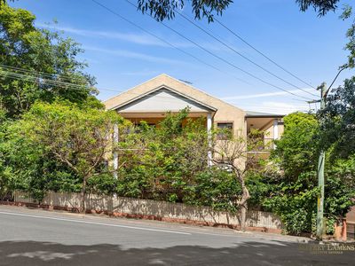 4 / 211A Wigram Road, Forest Lodge