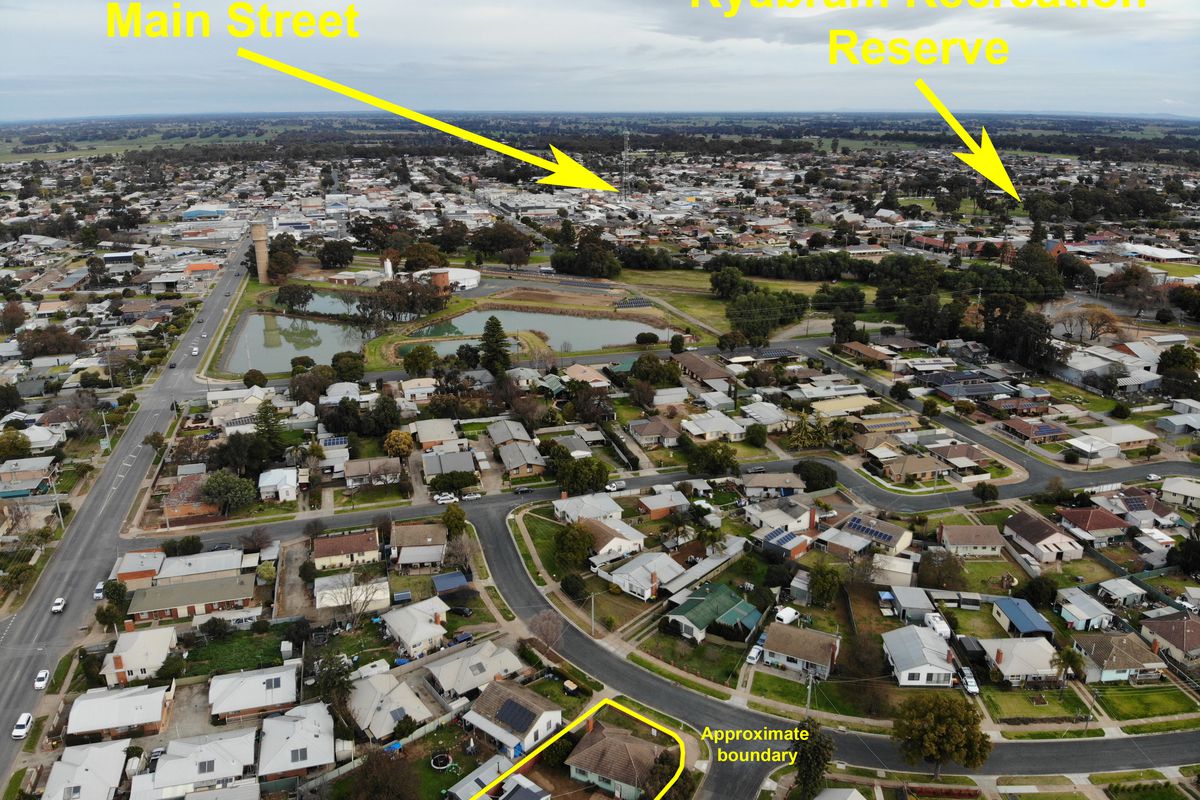 8 Lynton Crescent, Kyabram