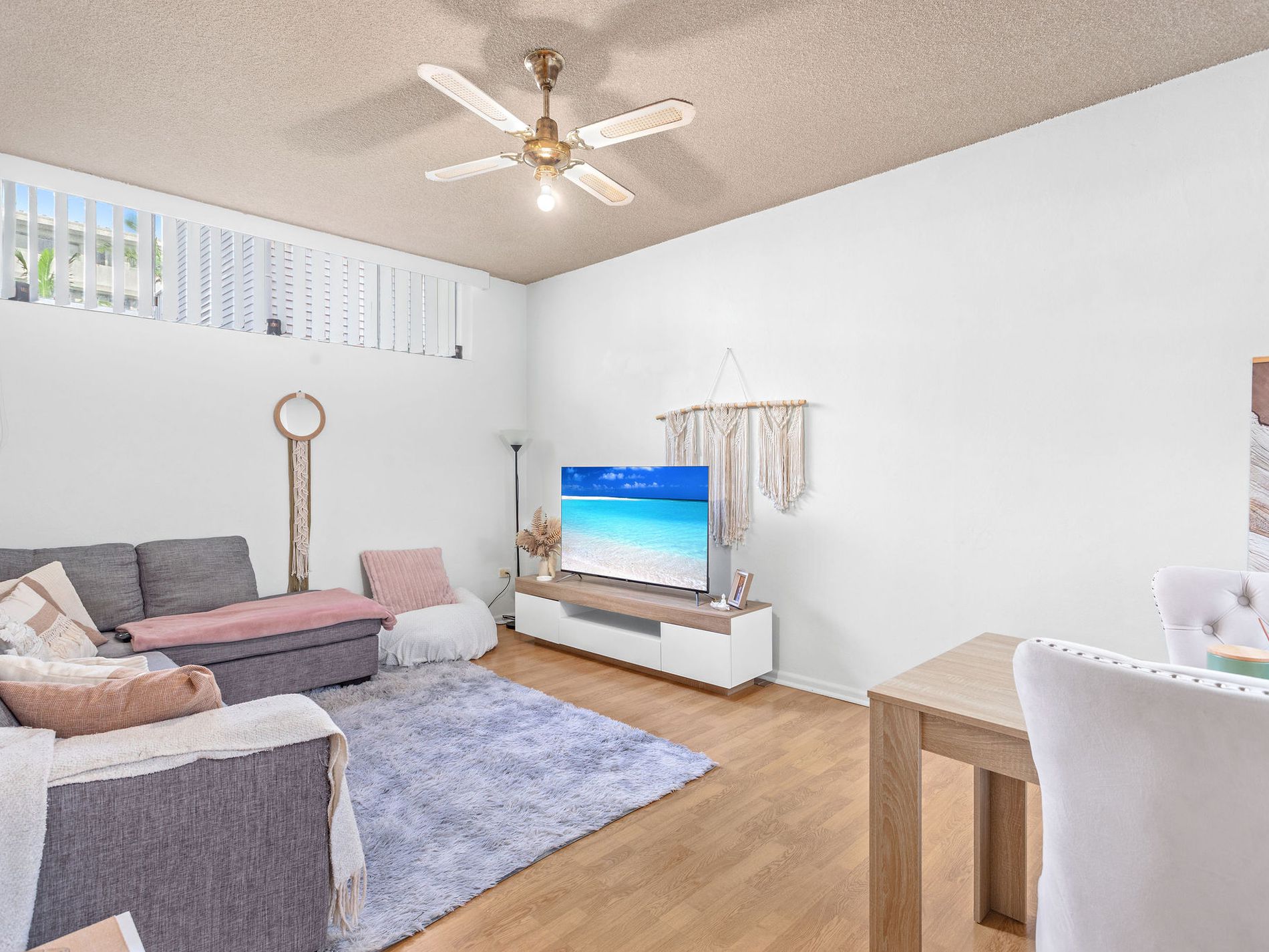 3 / 24 Little Street, Forster