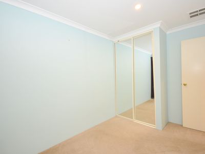 1 Tattler Place, Huntingdale