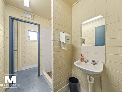 1 / 14 Garema Circuit, Kingsgrove