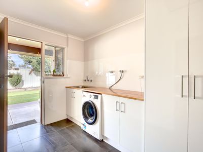 2 Garden Crescent, Murray Bridge
