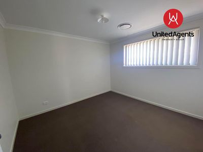 31 Lowndes Drive, Oran Park