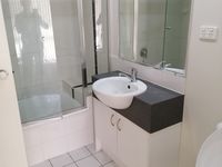 1 / 8 Rosegum Place, Redbank Plains