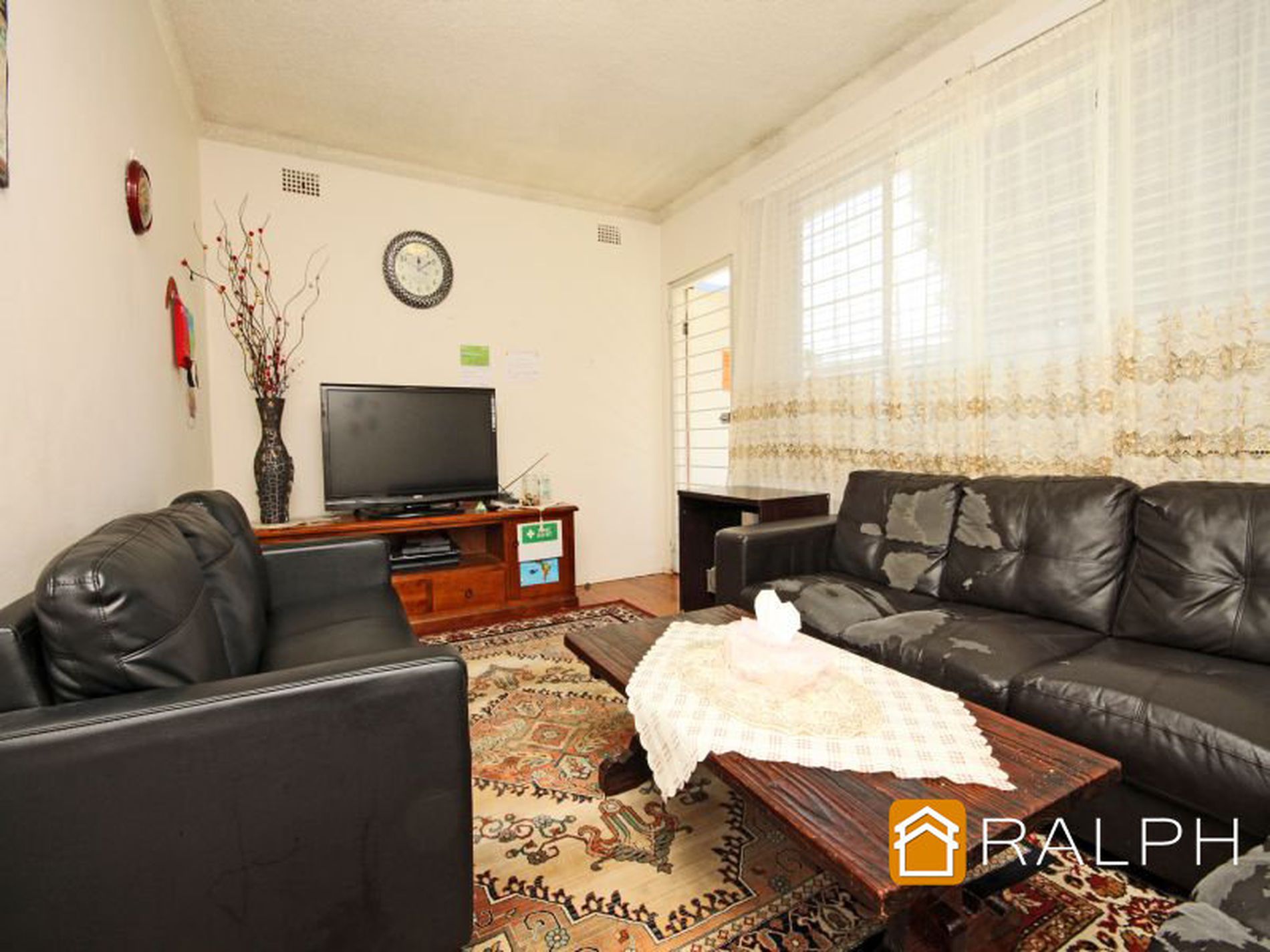 1 / 1 Flora Street, Roselands