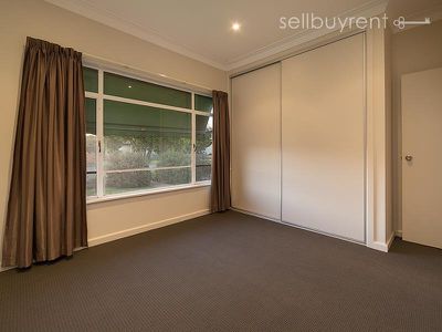 32 KELLY STREET, Wodonga