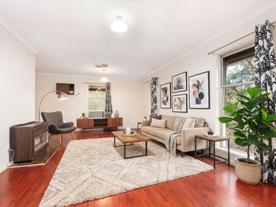 76 TRUDEWIND ROAD, Wodonga