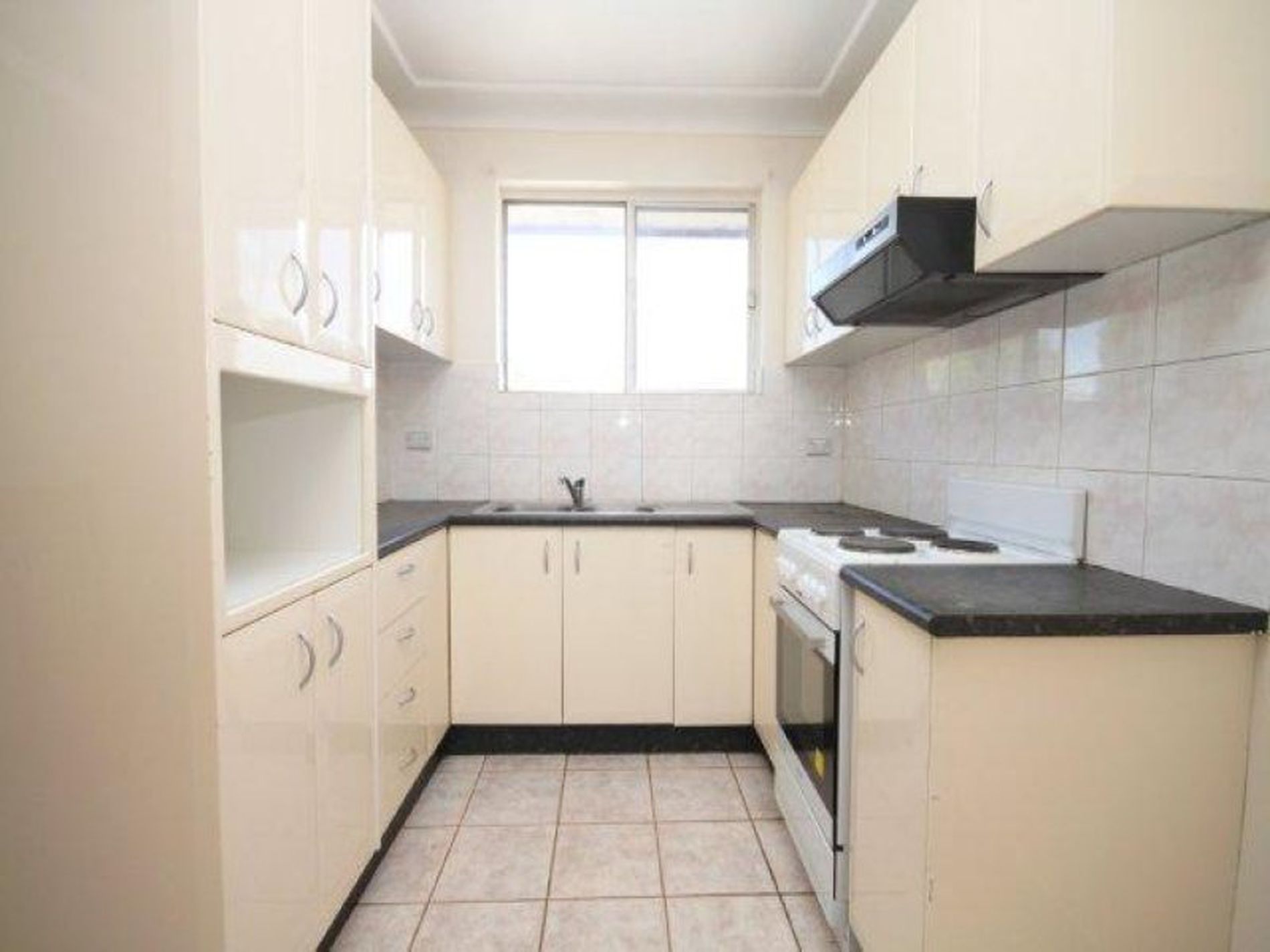 5 / 35 Hillard Street, Wiley Park