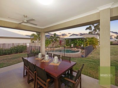13 Gundabluey Crescent, Mount Low