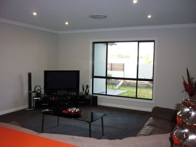 2 Ripple Court, Dubbo