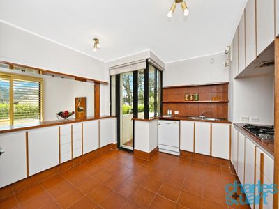 2 / 7 Marathon Mews, Darling Point