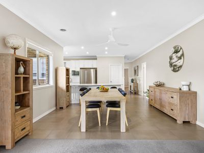 2 Brolga Place, Sale