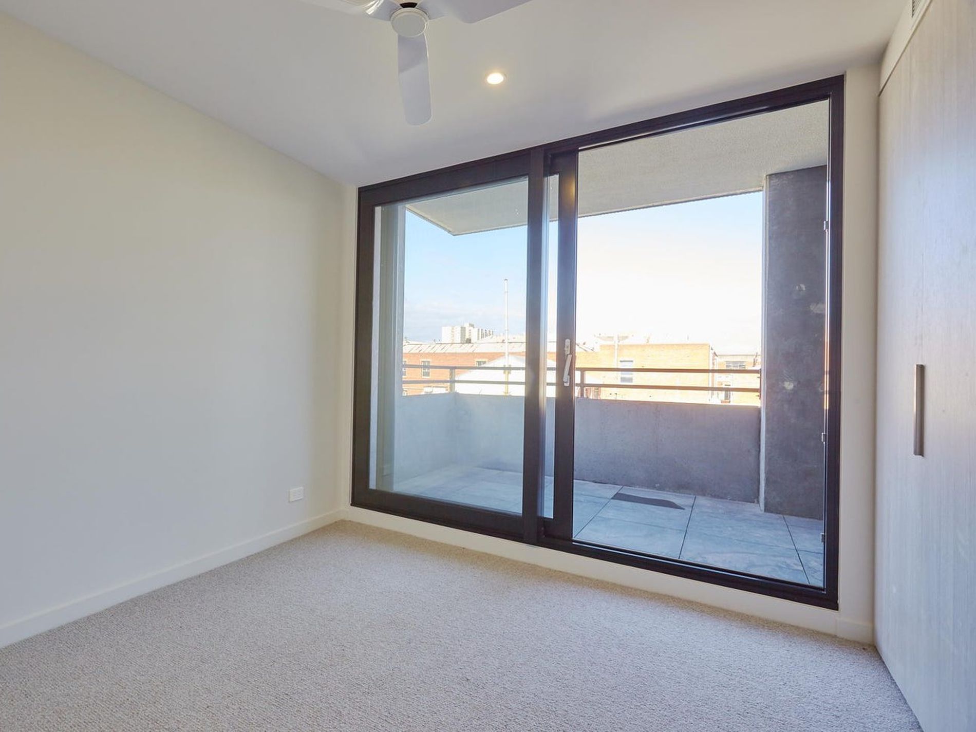 207 / 8 Keele Street, Collingwood
