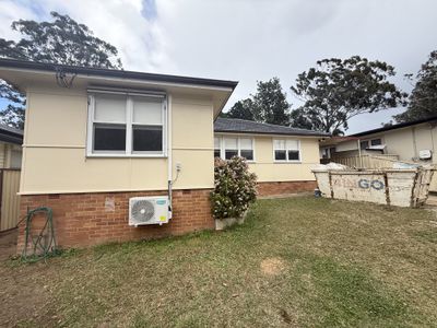 12 Ellis Crescent, Miller