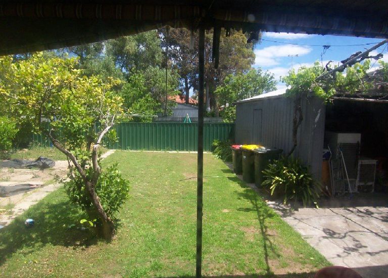 38 Myer Avenue, Plympton