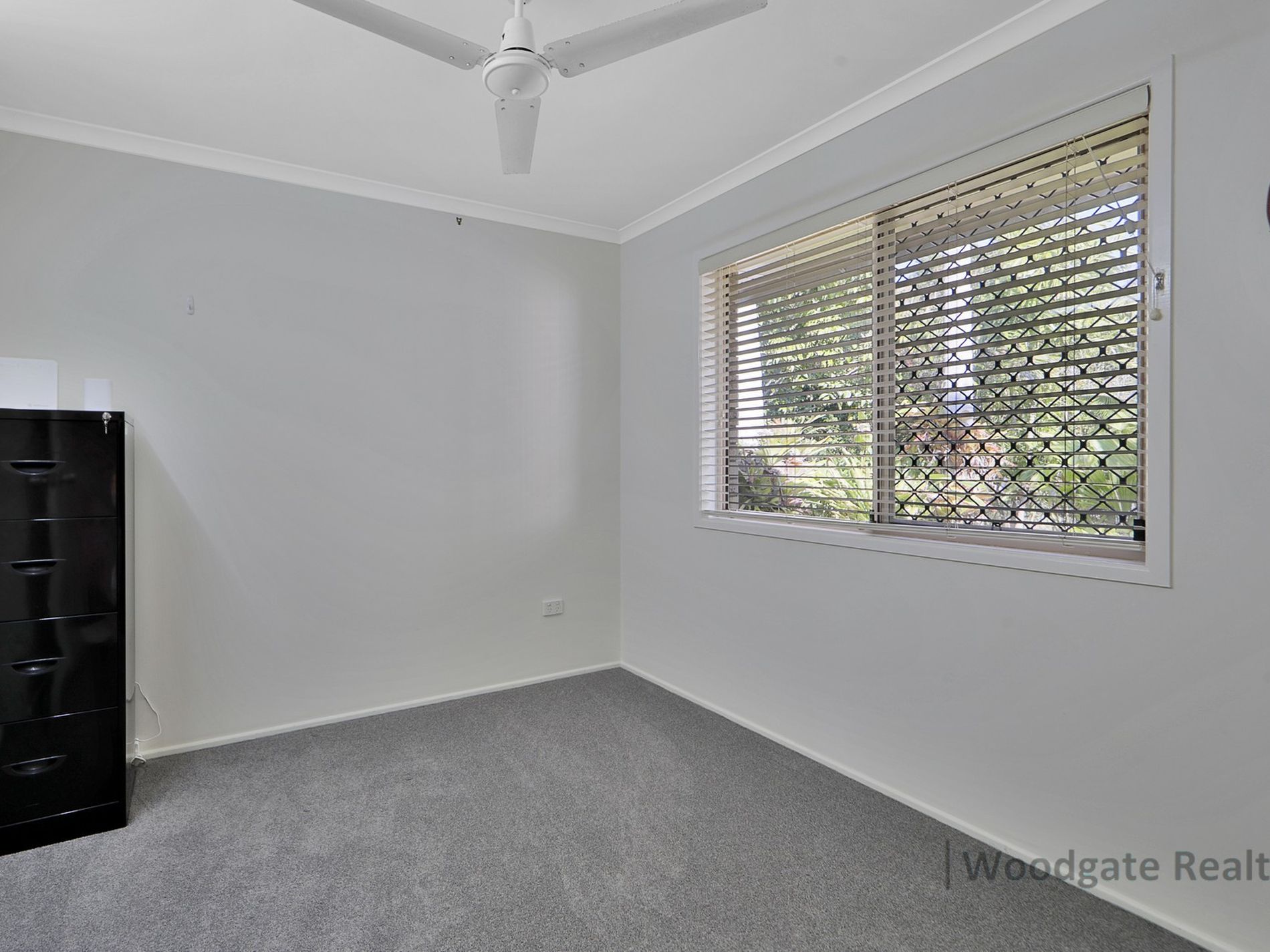 5 Hussar Ct, Woodgate