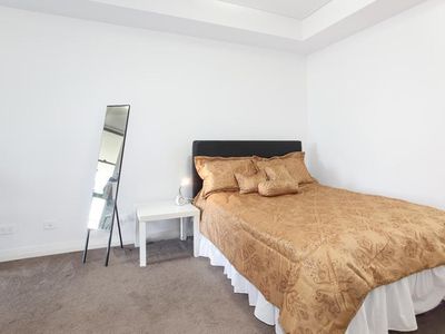 402 / 12 Rancom Street, Botany