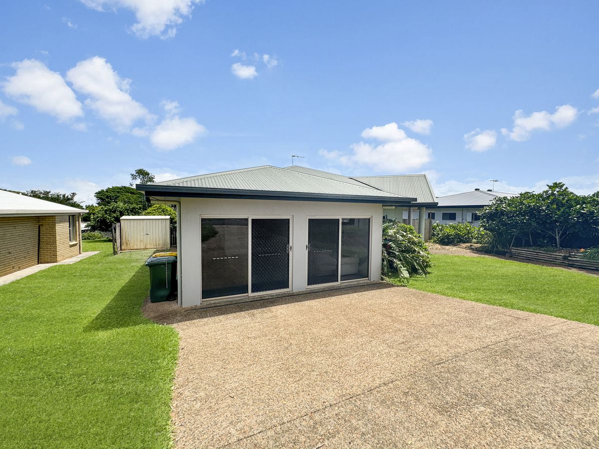 14 Storer Street, Atherton