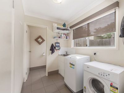 2 / 28 Green Street, Booval