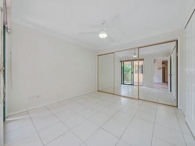 6/12 Angel Street, Eight Mile Plains