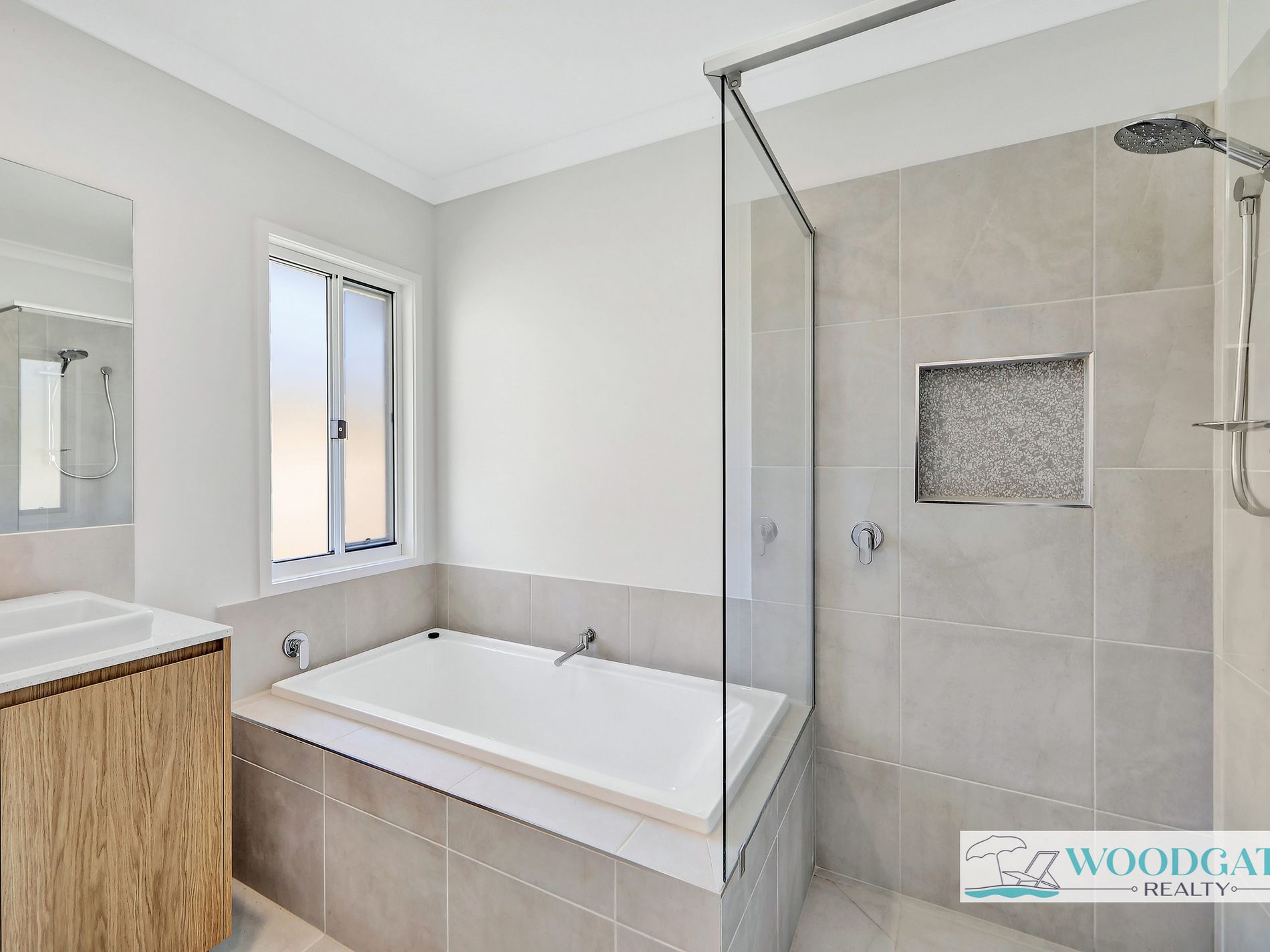 21 Gull Street, Woodgate