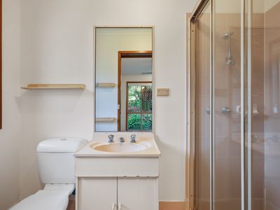 13 Lapilli Street, Keperra