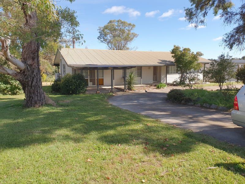 214 Logan Street, Tenterfield