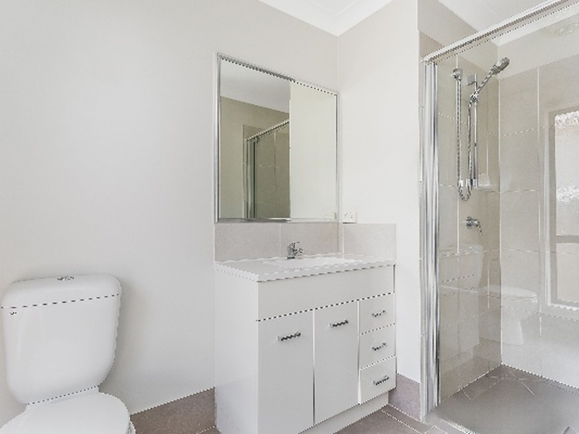 2/5 Mayfair Crescent, Kallangur