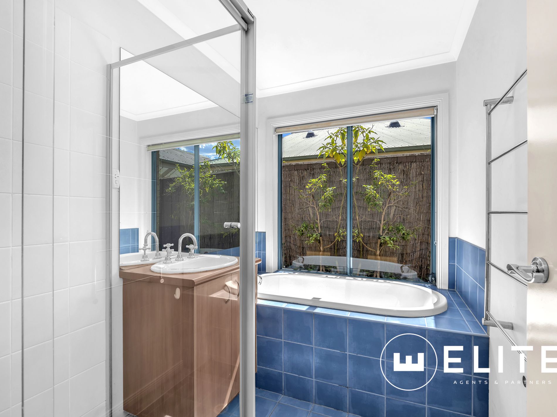 13 The Oval, Berwick