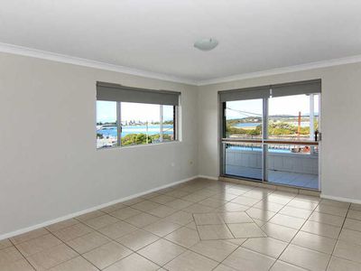 3 / 27 Point Road, Tuncurry