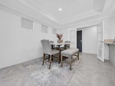 33A Stroughton Road, Westminster