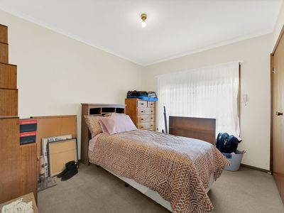 14 Douglas Avenue, St Albans