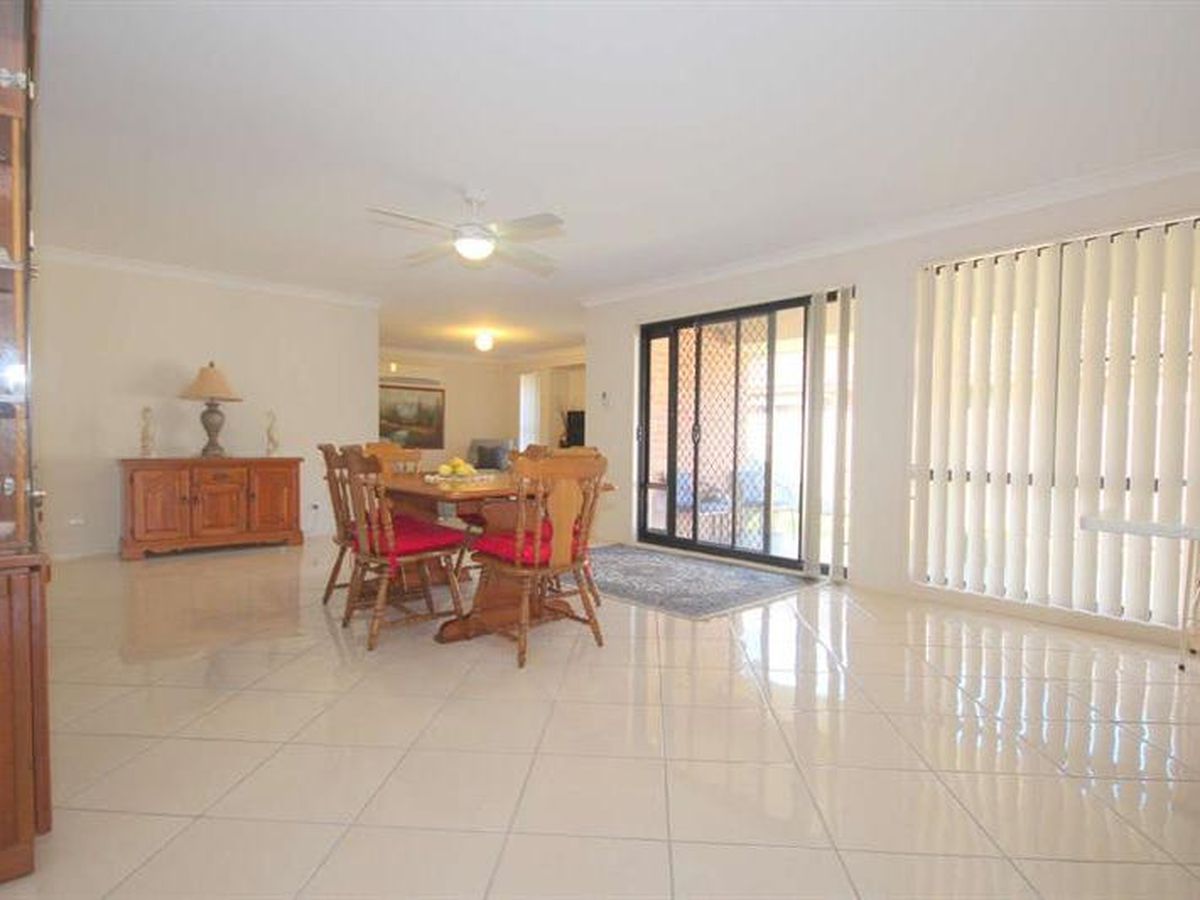 17 Broughton Cct, Tanilba Bay, Tanilba Bay - Thumbnail 4